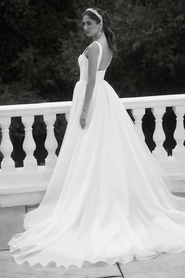 C'est Magnifique - Image 4