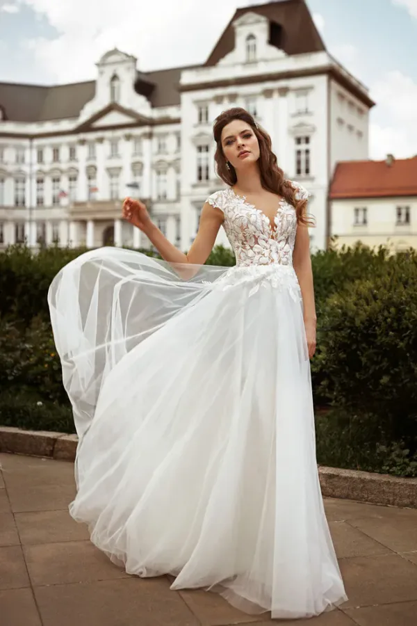 Detroit by Herms Bridal - Image 2