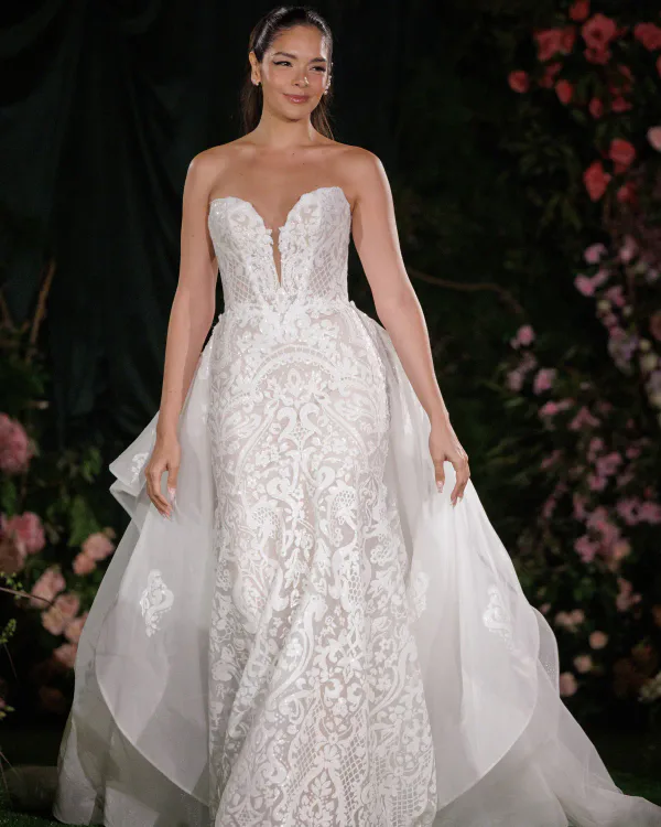 East of Eden by Hayley Paige Dress and overskirt Size 10/12 - Image 4