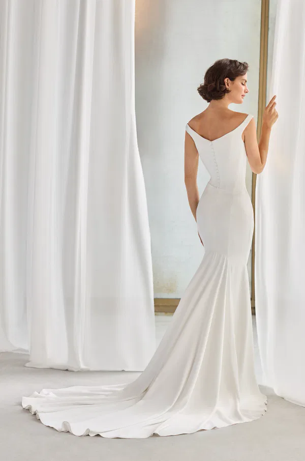5211 by Paloma Blanca - Image 2