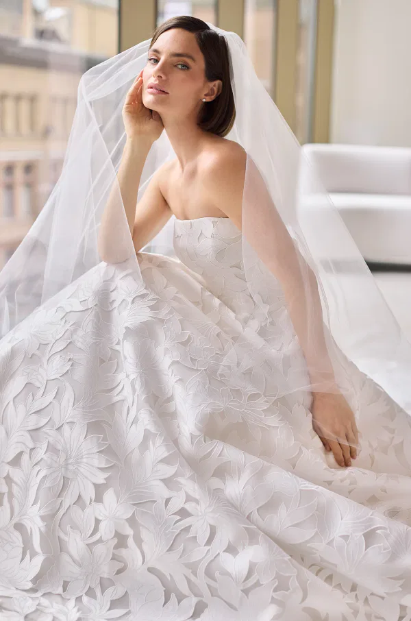 5212 by Paloma Blanca - Image 2